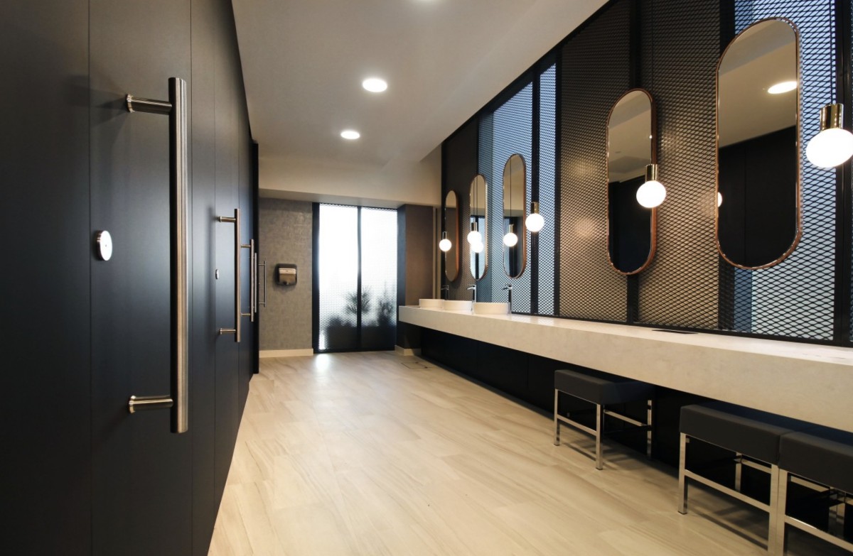 Allied Ireland - Komfort Partitions, Architectural Glass, Toilet ...